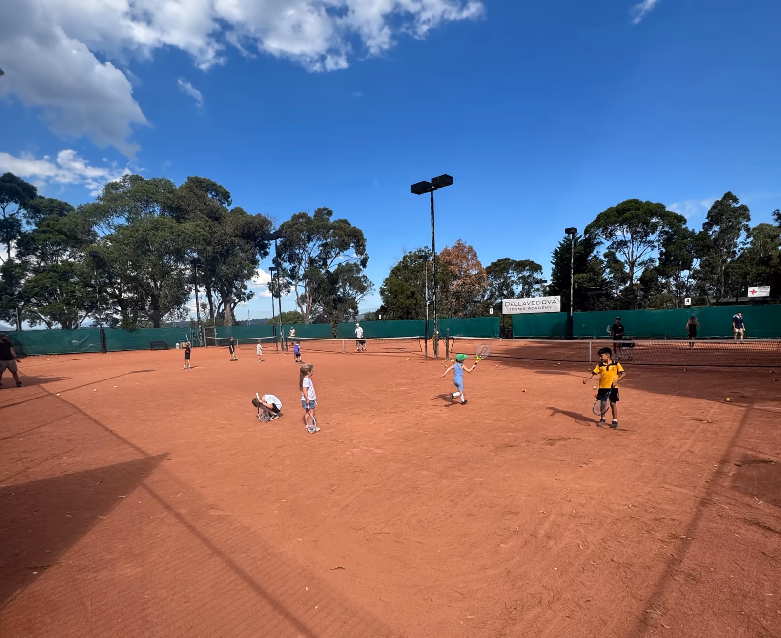 DTA tennis coaching